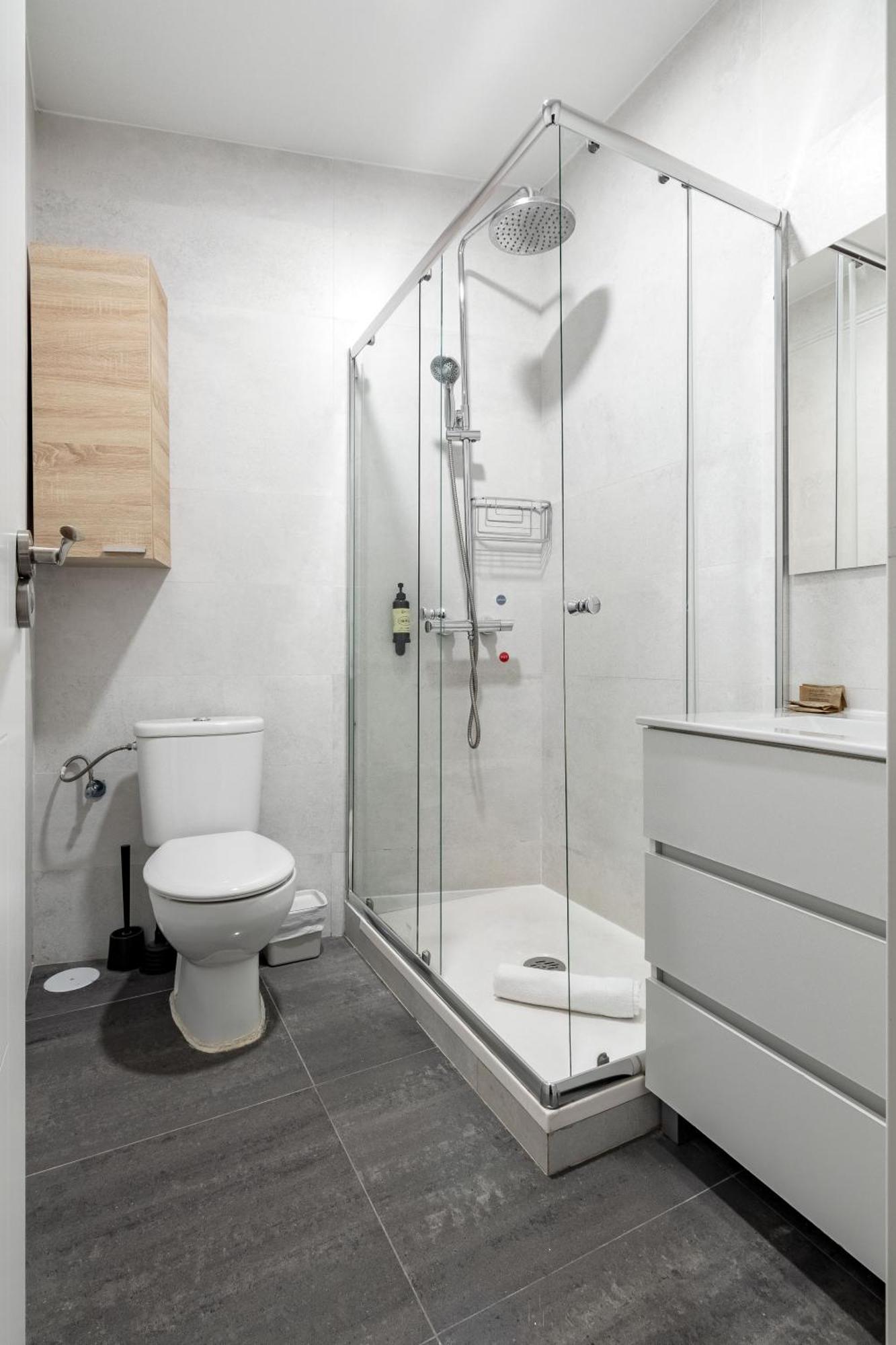 Charming Gran Via Madrid Apartment Bagian luar foto
